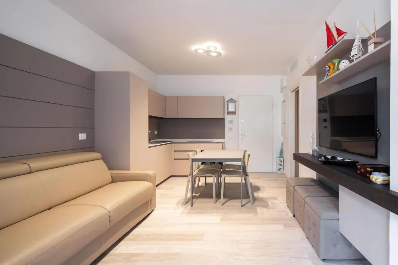 Immobiliare Jvl - Tahitimare Daire Lido di Jesolo