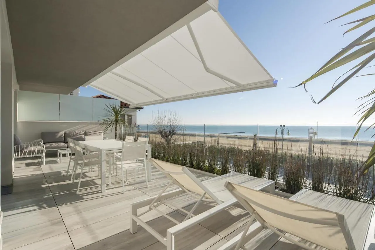 Immobiliare Jvl - Tahitimare Daire Lido di Jesolo