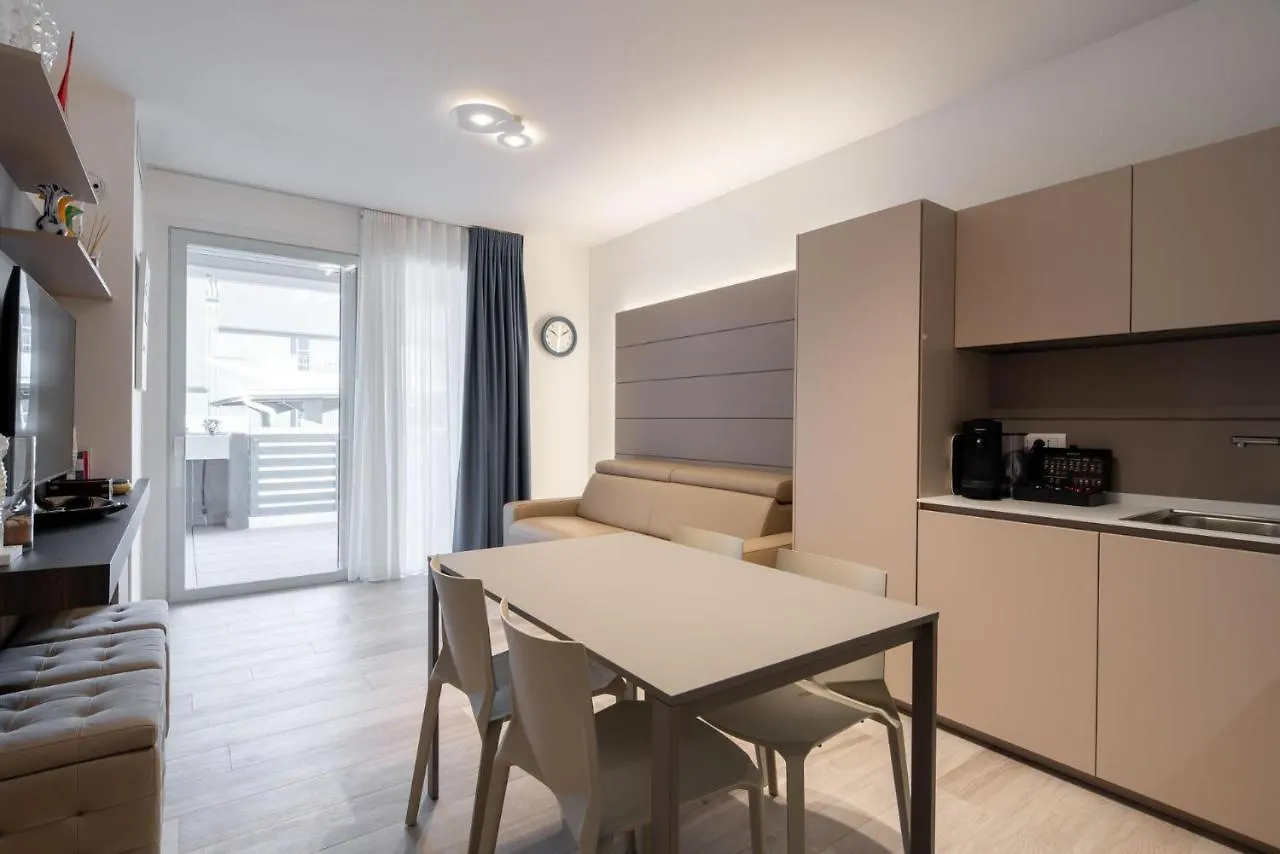 Immobiliare Jvl - Tahitimare Daire Lido di Jesolo İtalya