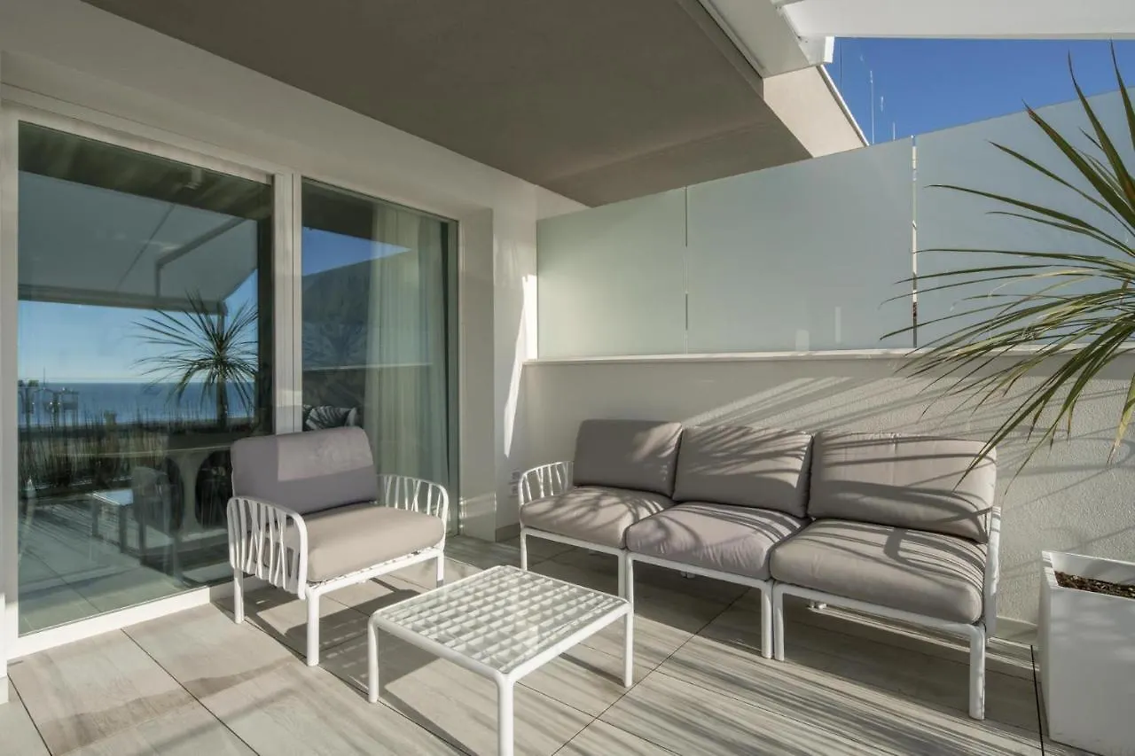Immobiliare Jvl - Tahitimare Daire Lido di Jesolo